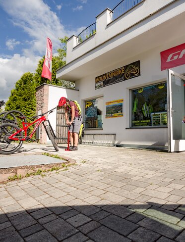 Riparazione biciclette Noleggio biciclette Val d'Ega | © Eggental Tourismus/Jens Staudt
